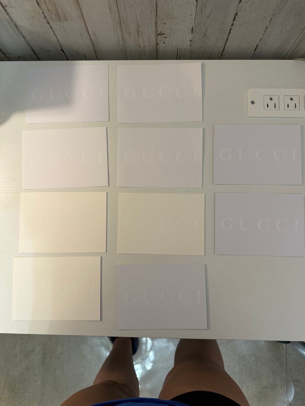 Gucci Embossed Logo Gift Cards & Envelopes White Lot of 10 6x4